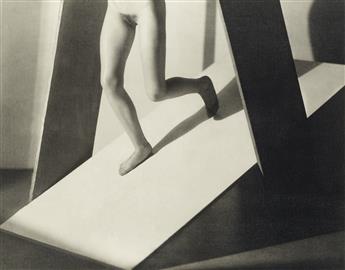 (FRANTIŠEK DRTIKOL) (1883-1961) František Drtikol: 10 Modernist Nudes.